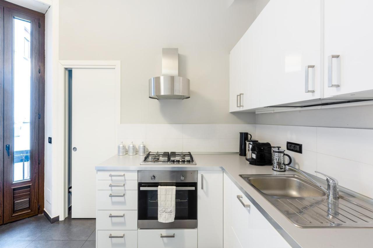 Spacious And Brilliant In Duomo By Easylife * Mailand
